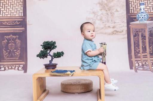北流孕妇几个月胸部变大